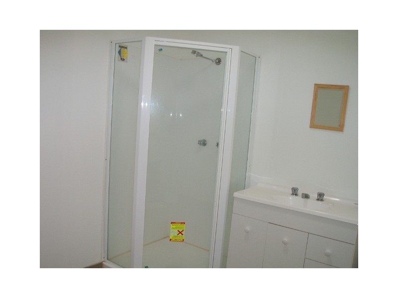 2/28 Budgeree Road, Toongabbie NSW 2146