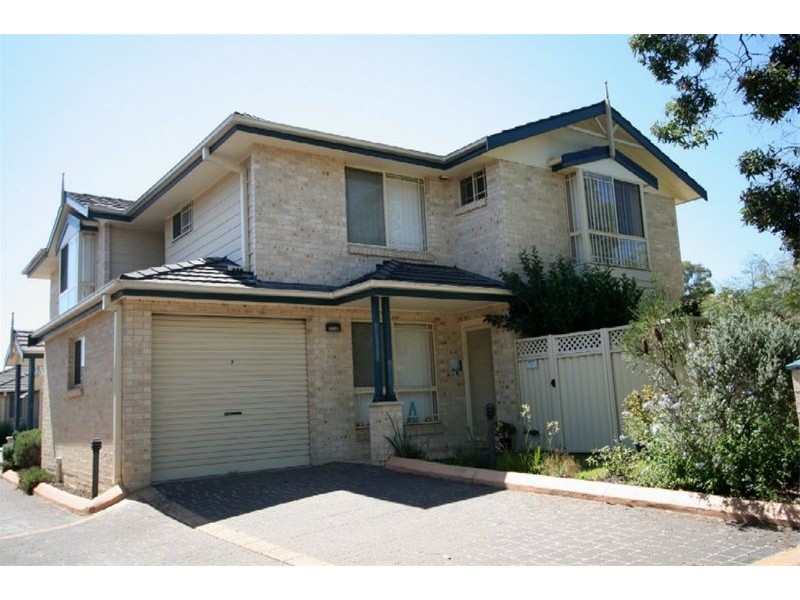 7/31-33 Tungarra Road, Girraween NSW 2145