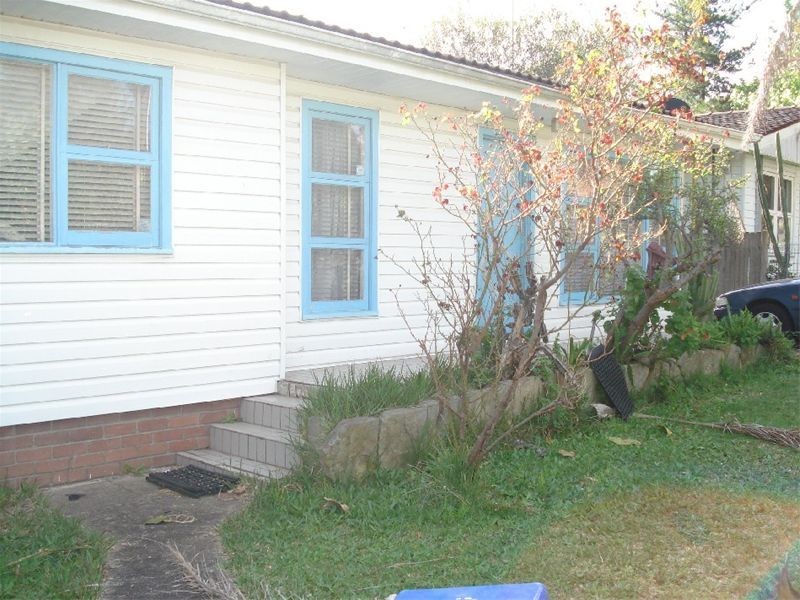 16 Jones Street, Pendle Hill NSW 2145