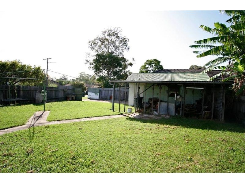 33 Targo Road, Pendle Hill NSW 2145