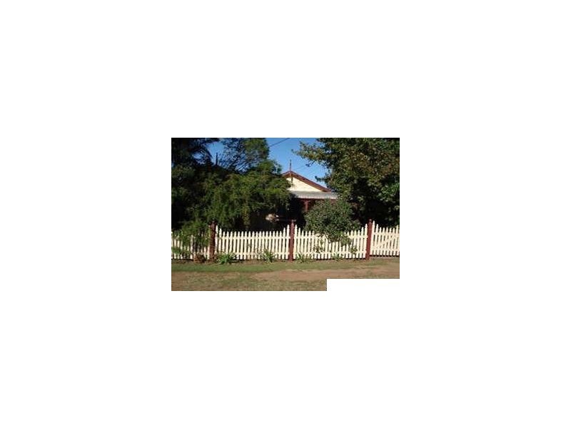 24 Constitution Road, Constitution Hill NSW 2145