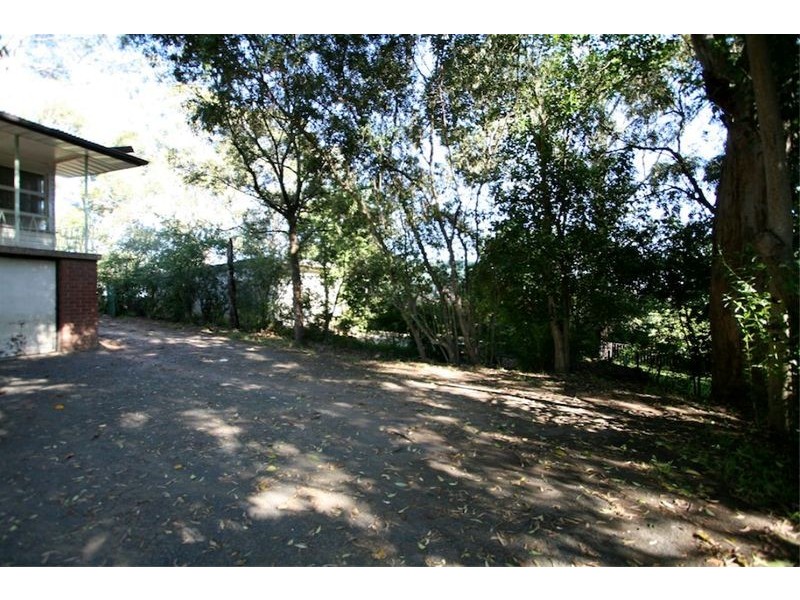 35 Binalong Rd, Wentworthville NSW 2145