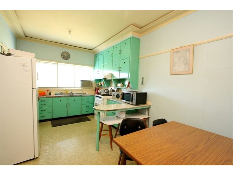 6 Fulton Avenue, Wentworthville NSW 2145