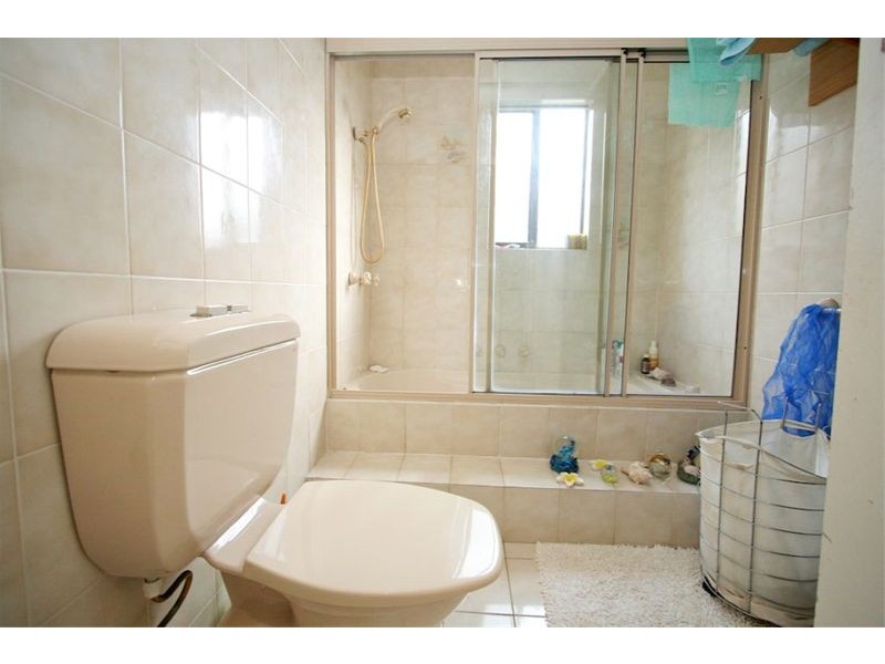 18 Layton Street, Wentworthville NSW 2145