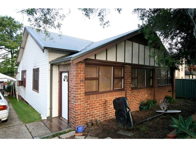 18 Layton Street, Wentworthville NSW 2145