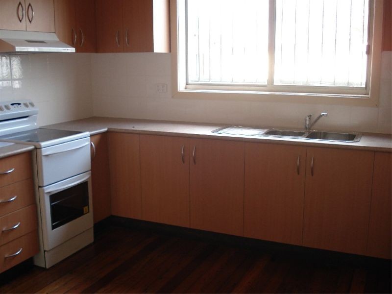 14 Junction Road, Guildford NSW 2161