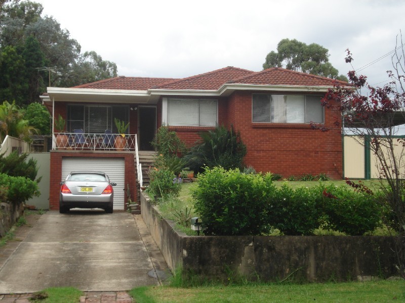 17 Sarah Crescent, Baulkham Hills NSW 2153