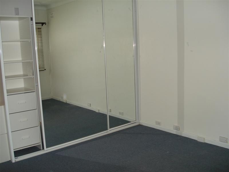 28 Chelmsford Road, South Wentworthville NSW 2145