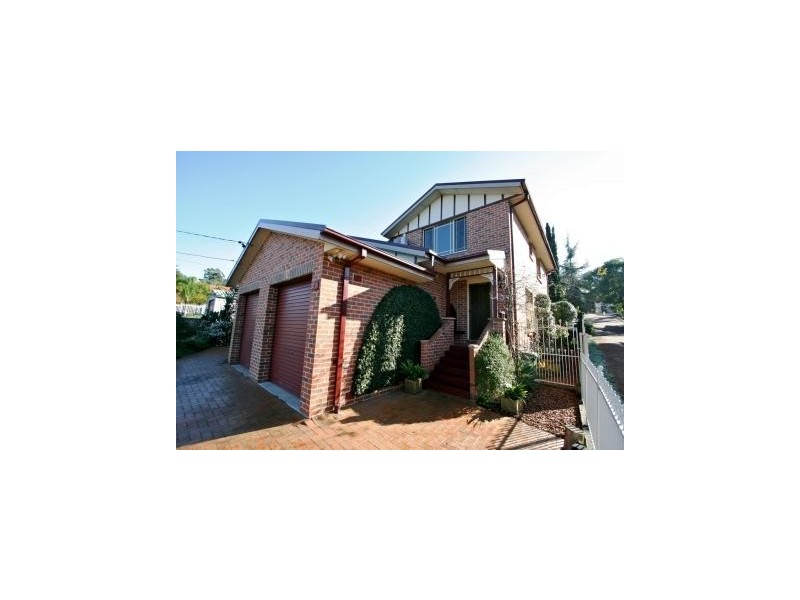 2/11 Page Street, Wentworthville NSW 2145