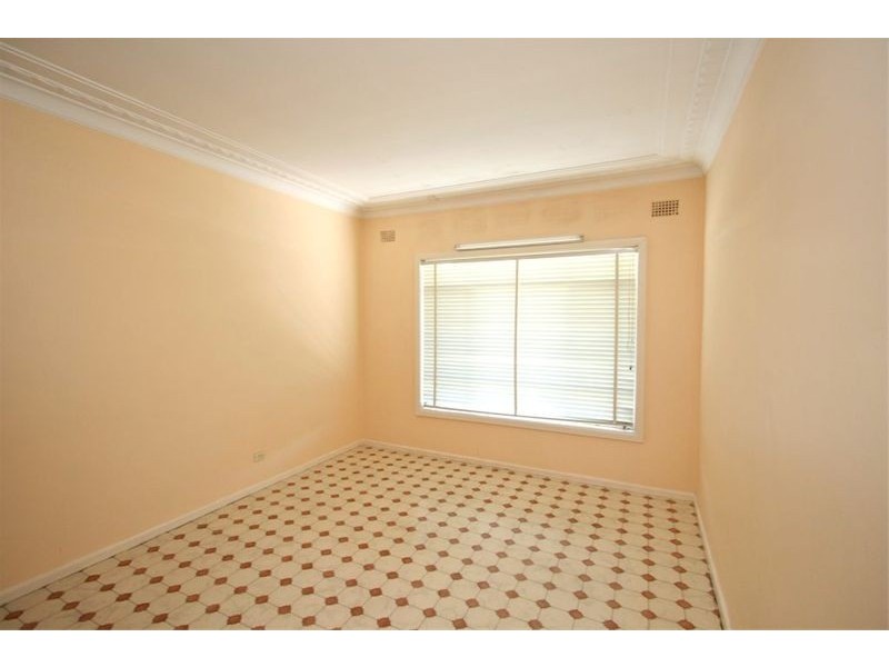 64 Ettalong Road, Greystanes NSW 2145