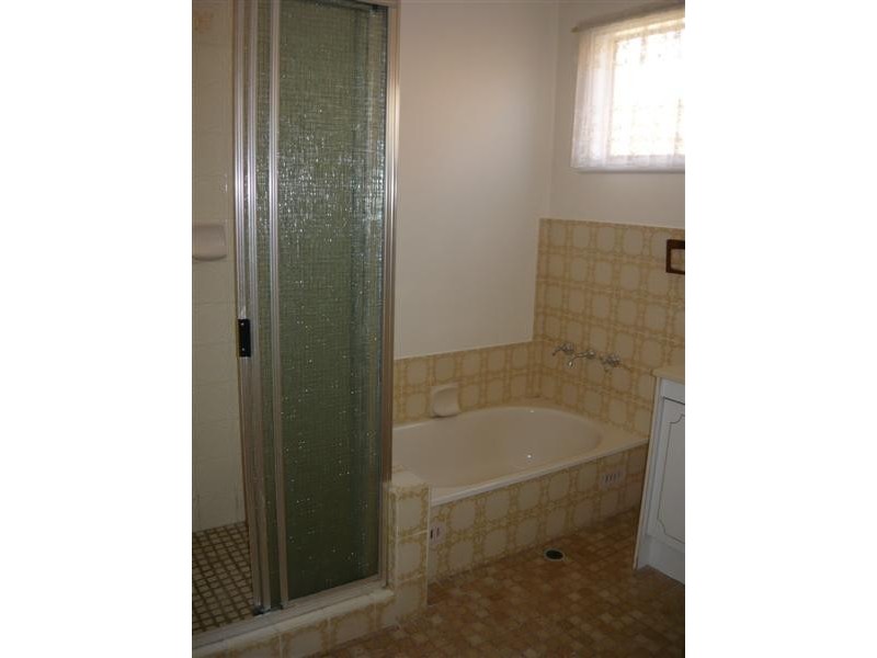 27A Lamonerie Street, Toongabbie NSW 2146