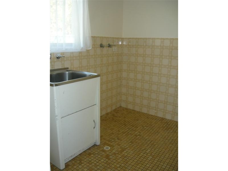 27A Lamonerie Street, Toongabbie NSW 2146