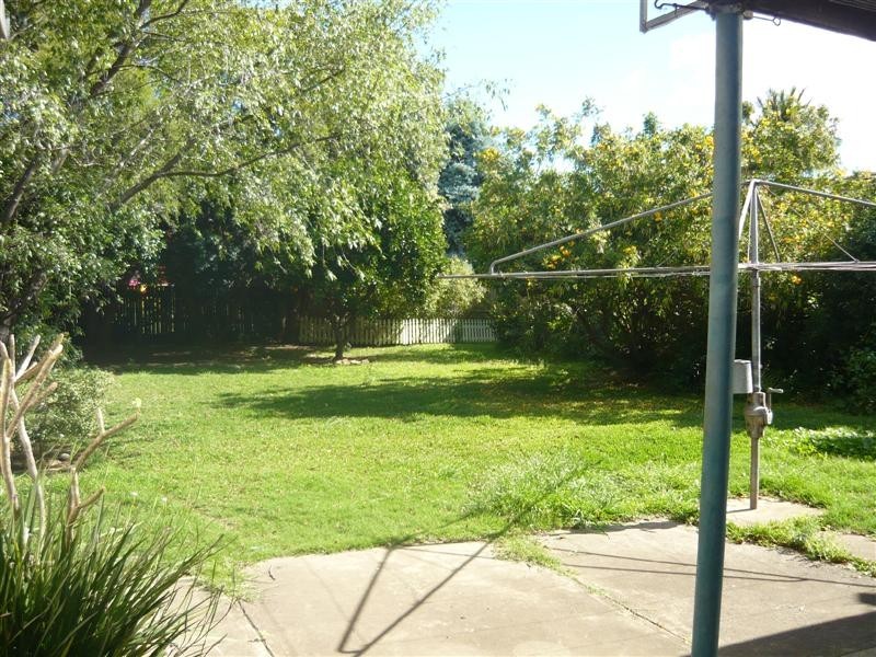 36 Oatlands Road, Wentworthville NSW 2145