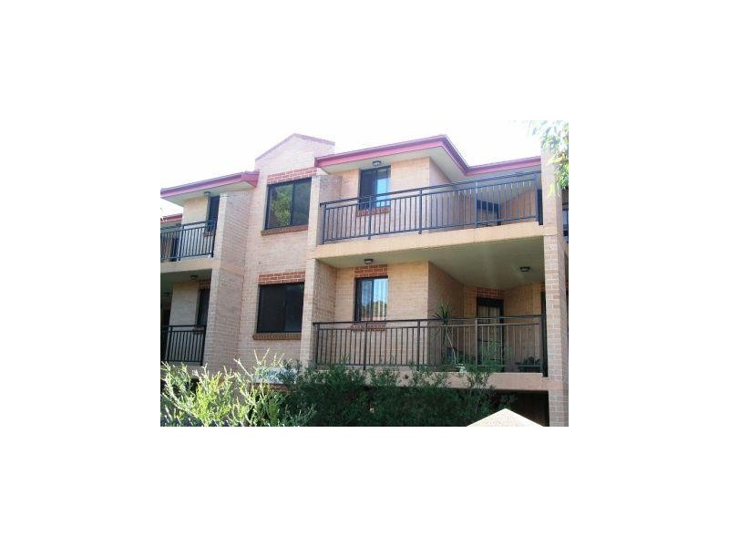 13/105 Stapleton Street, Pendle Hill NSW 2145