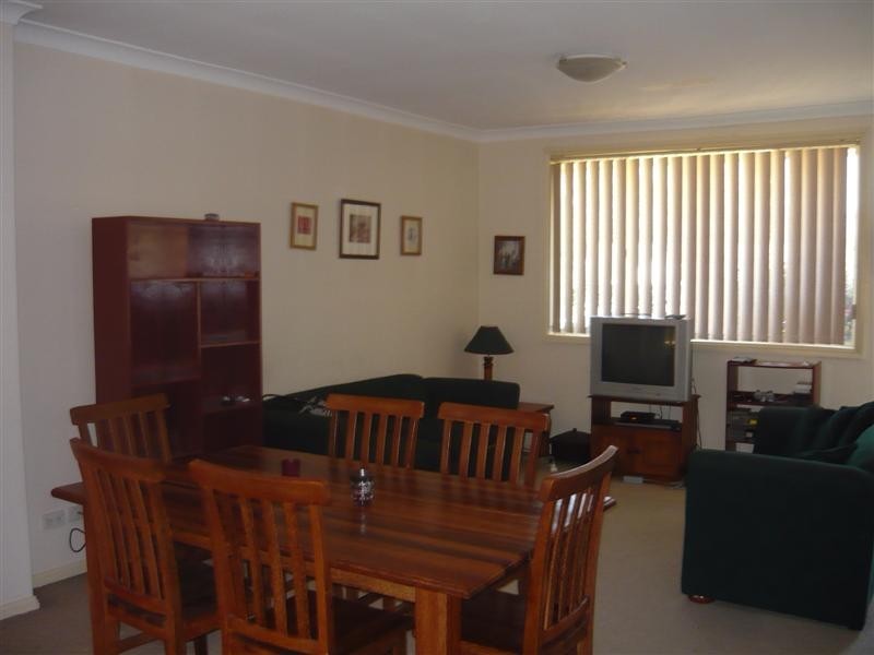 3/3-7 Redbank Place, Northmead NSW 2152