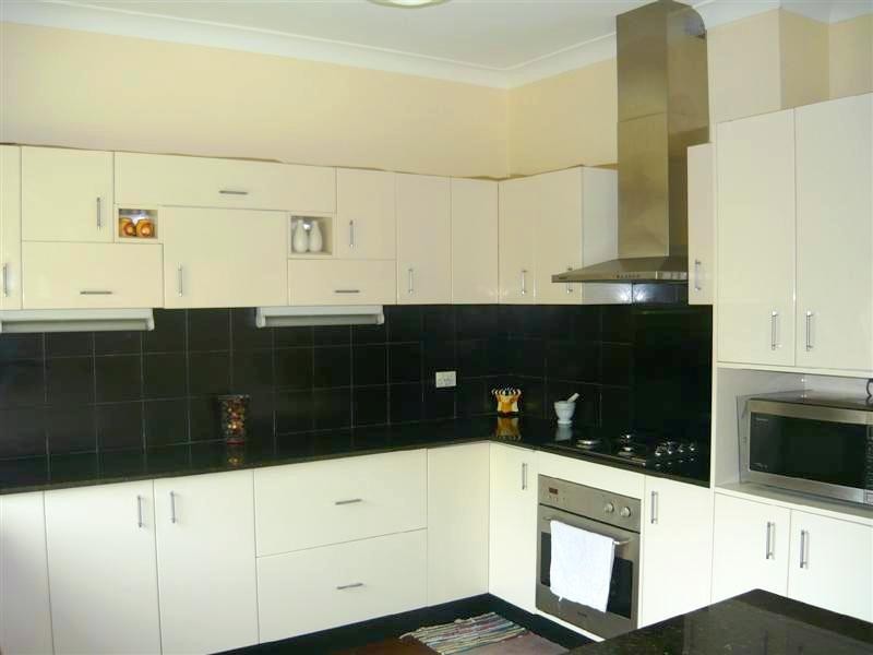 16 Bishop Avenue, Pemulwuy NSW 2145