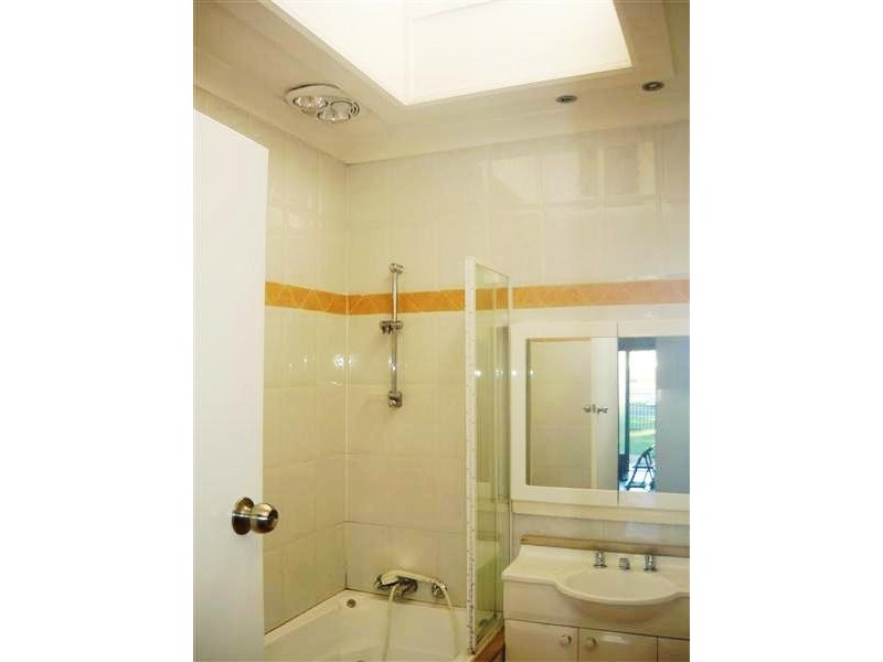 30 Caloola Road, Constitution Hill NSW 2145