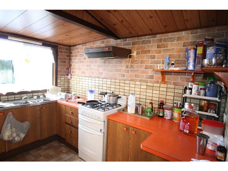 219  Cornelia Road, Toongabbie NSW 2146