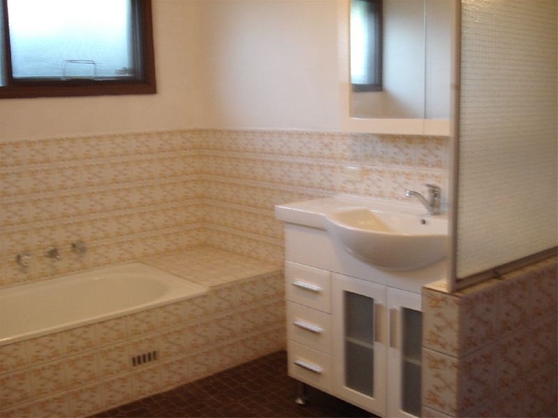 16  Ferndale Close, Wentworthville NSW 2145