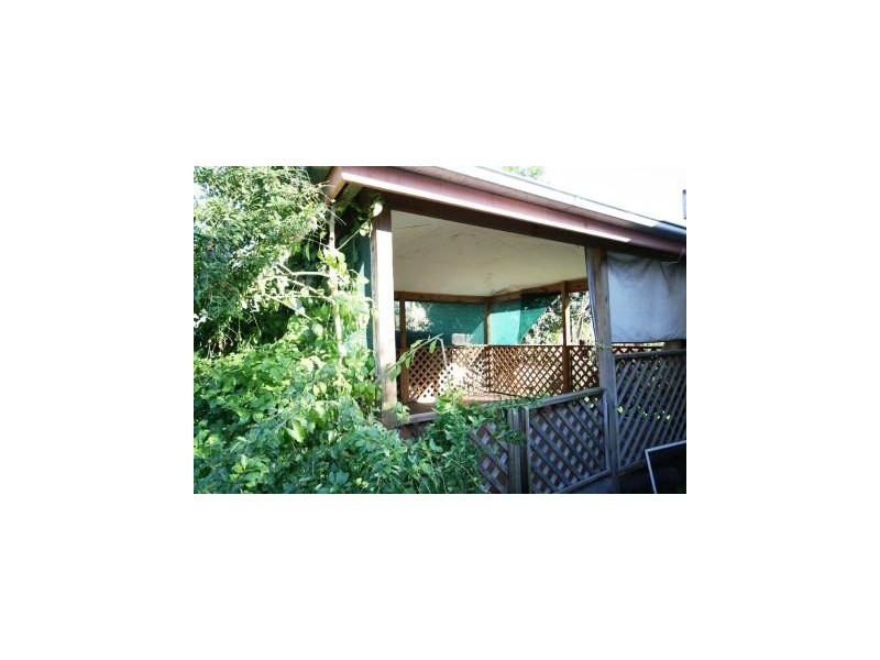 10  Oakwood Road, Toongabbie NSW 2146