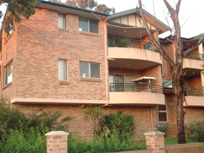 6/33-35  Good Street, Westmead NSW 2145