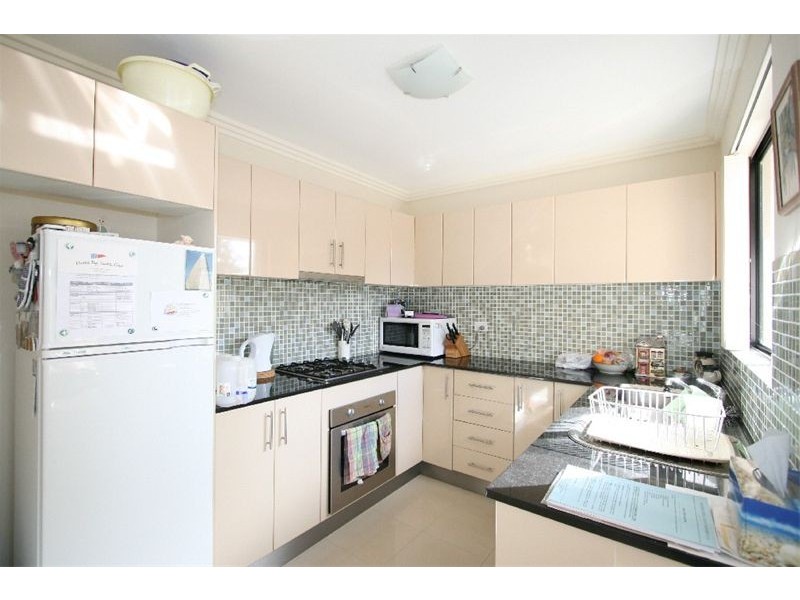 11/18  Magowar Road, Pendle Hill NSW 2145