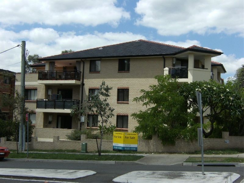 1/16-18  Newman Street, Merrylands NSW 2160