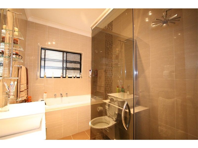 29  Frederick Street, Pendle Hill NSW 2145