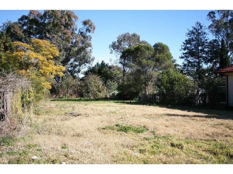 14  Willmot Avenue, Toongabbie NSW 2146