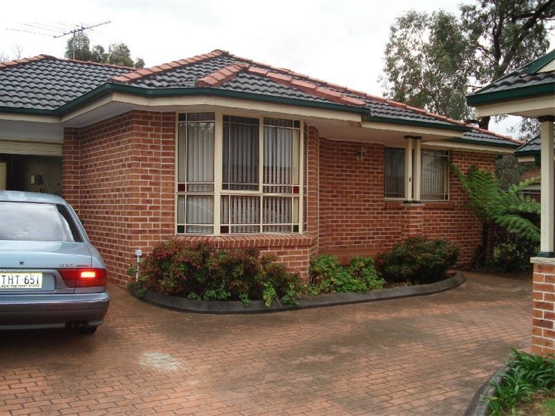 6/24  Bega Street, Pendle Hill NSW 2145