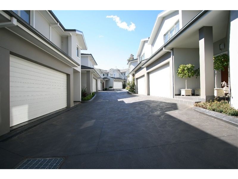 6/22  Dobson Crescent, Baulkham Hills NSW 2153