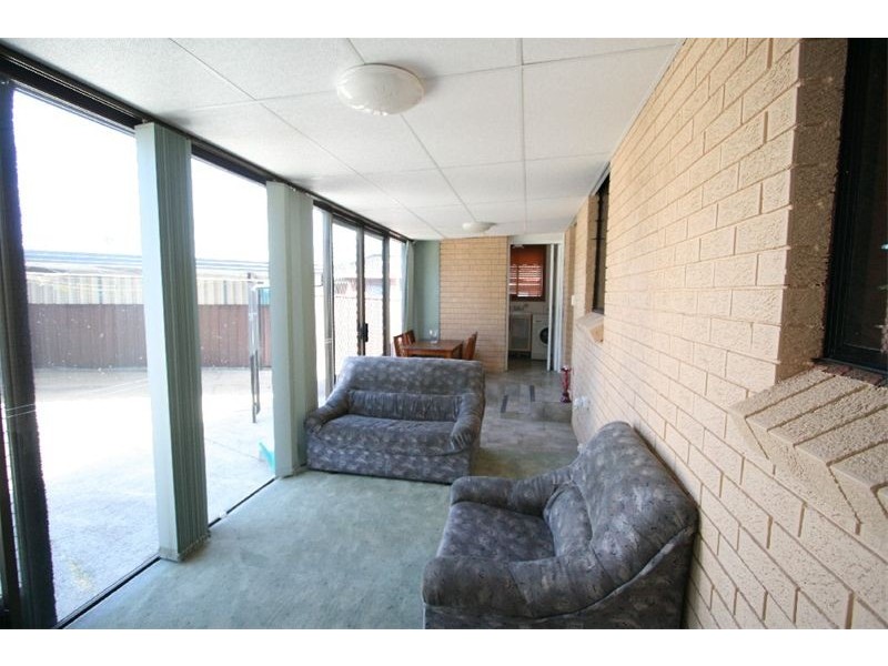 8 Munro Street, Greystanes NSW 2145