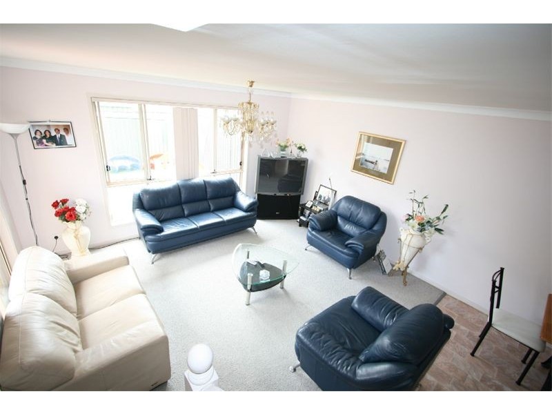 7/167  Targo Road, Girraween NSW 2145