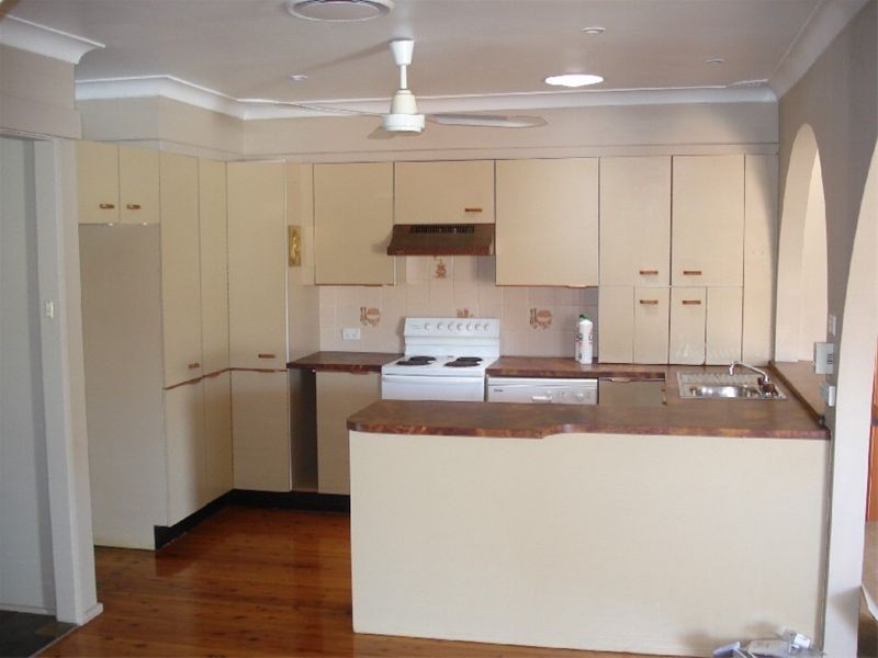 5  Vancouver Avenue, Toongabbie NSW 2146