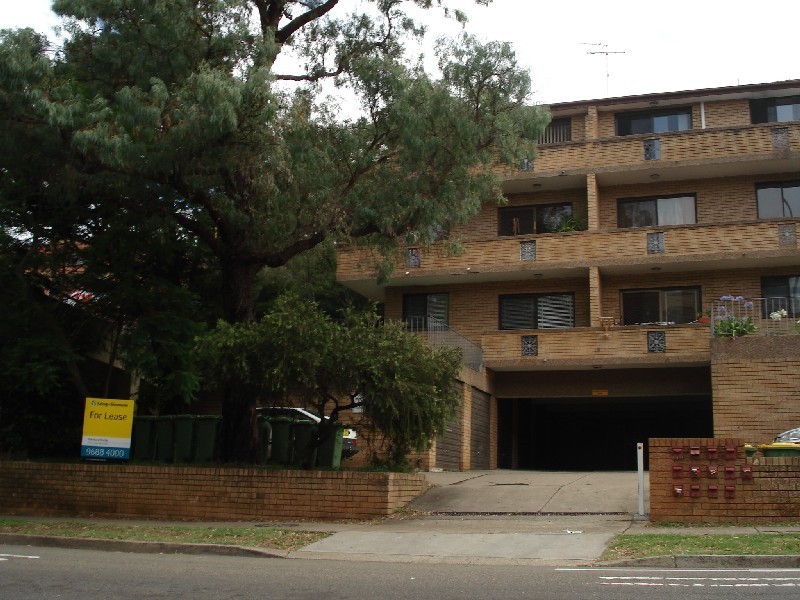 2/19  Campbell Street, Parramatta NSW 2150