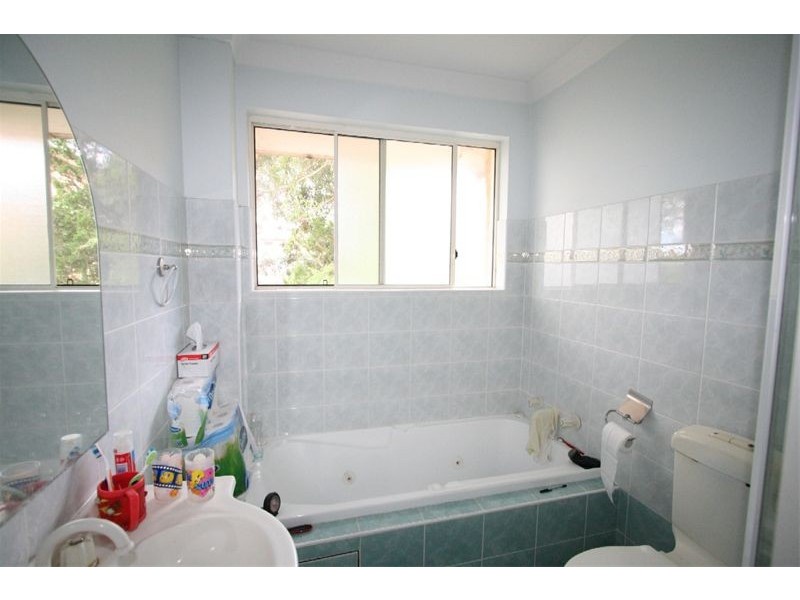 4/26 Bailey Street, Westmead NSW 2145