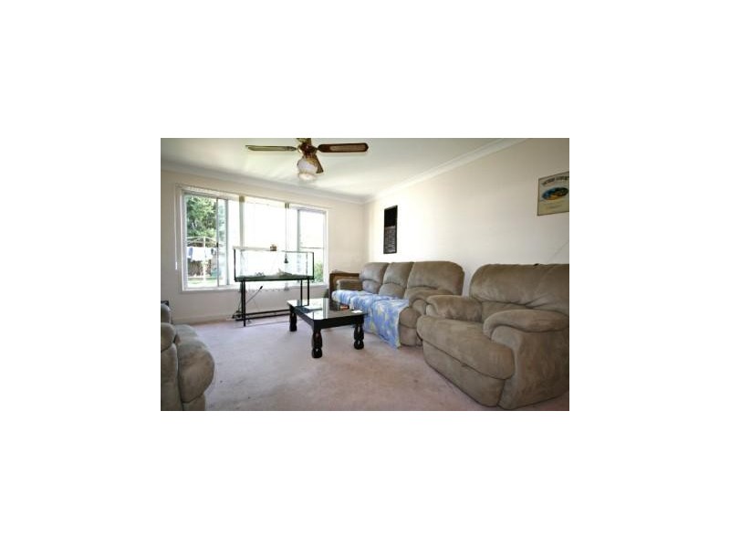 129 Fitzwilliam Road, Toongabbie NSW 2146