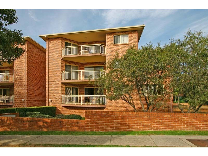 6/28-32  Kiora road, Miranda NSW 2228