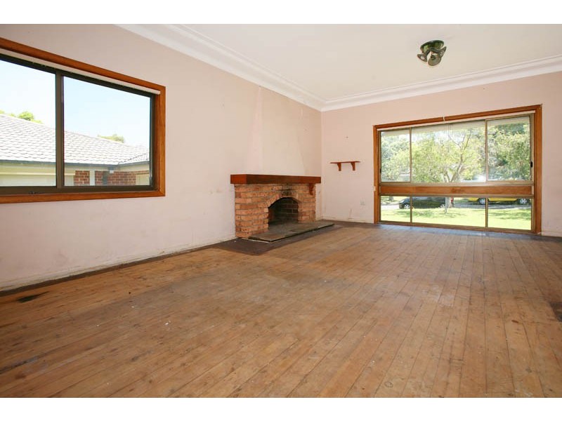 18 Carramar Crescent, Miranda NSW 2228