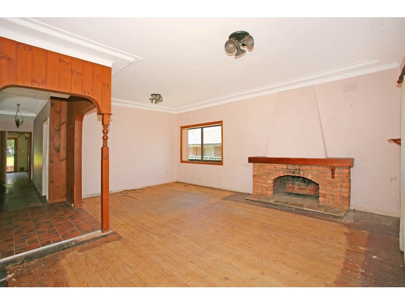 18 Carramar Crescent, Miranda NSW 2228