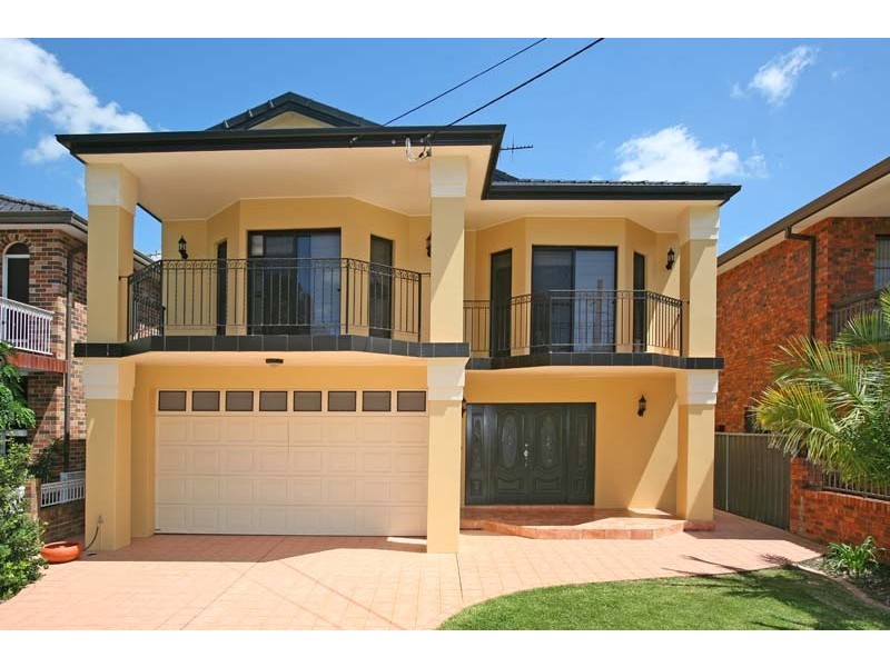 7  University Road, Miranda NSW 2228