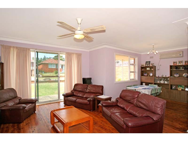 9  Windermere Avenue, Miranda NSW 2228