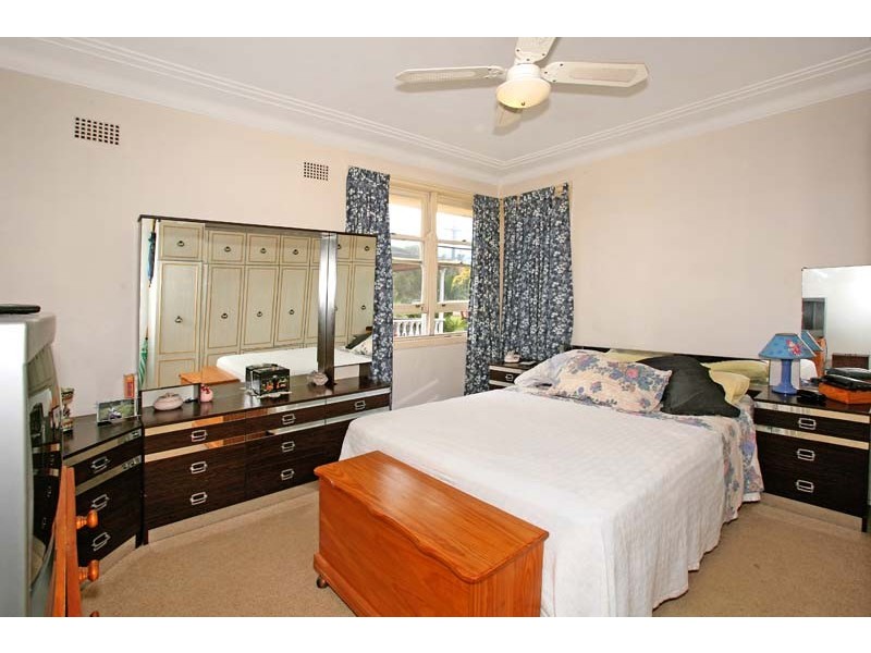 9  Windermere Avenue, Miranda NSW 2228