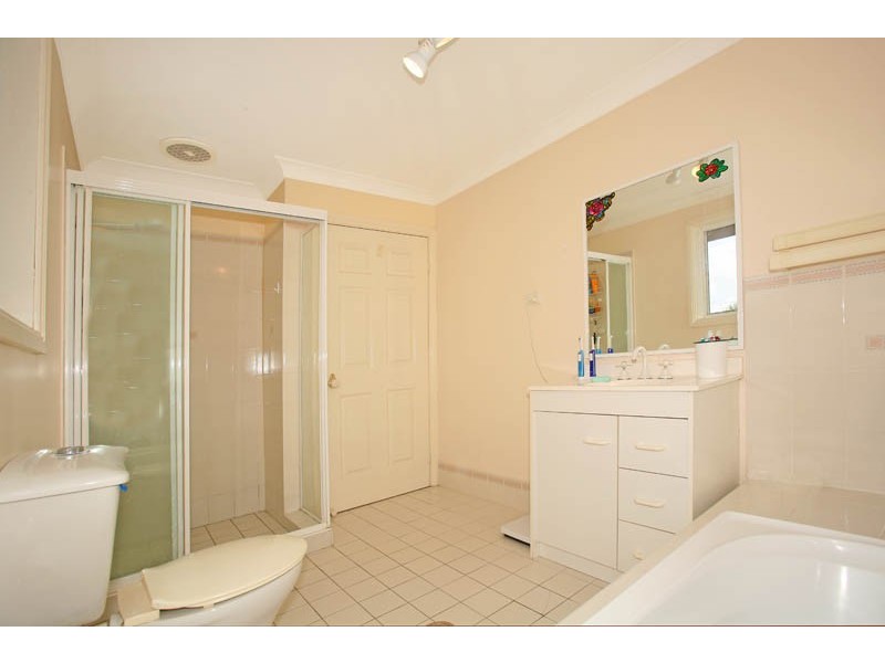 2/23  Dudley Avenue, Caringbah NSW 2229