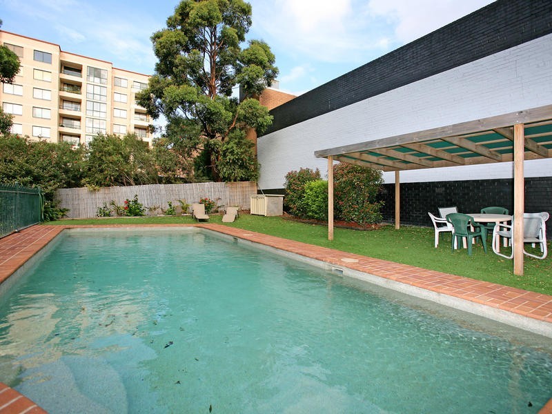 33/2-4  Central Road, Miranda NSW 2228