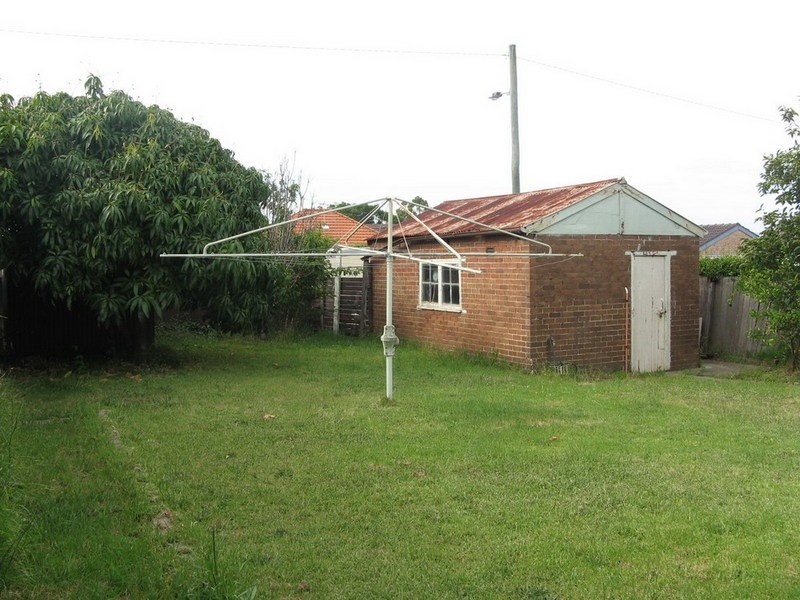 21 Waratah Street, Canterbury NSW 2193