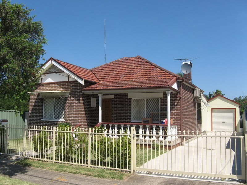 70 Lakemba St, Belmore NSW 2192