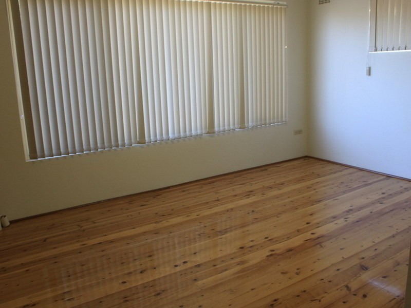 1 Lima St, Greenacre NSW 2190