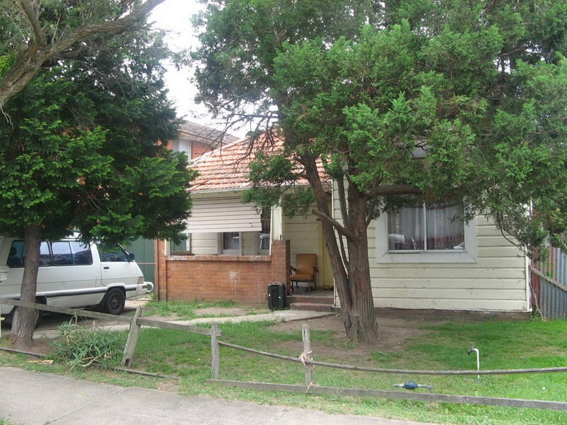 34 PARK ST, Campsie NSW 2194