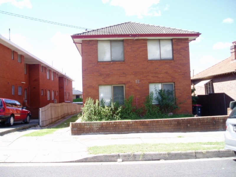 18 Northcote, Campsie NSW 2194